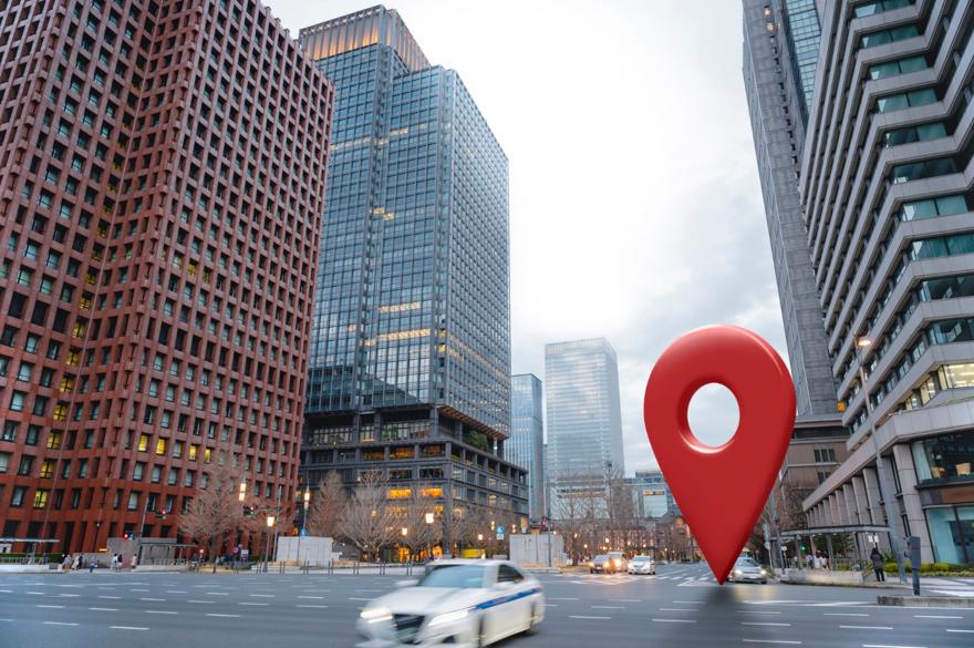 Location symbol on a city street